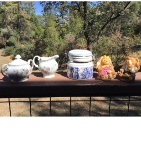 π Lot- Coffee Creamer-Two Bunny figurines- VIntage Container